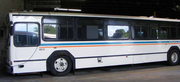MVTA Gillig Phantom 4015
